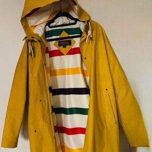 Pendleton Astoria Rain Jacket M Yellow Hooded Coat Waterproof Lined Stripe Parka